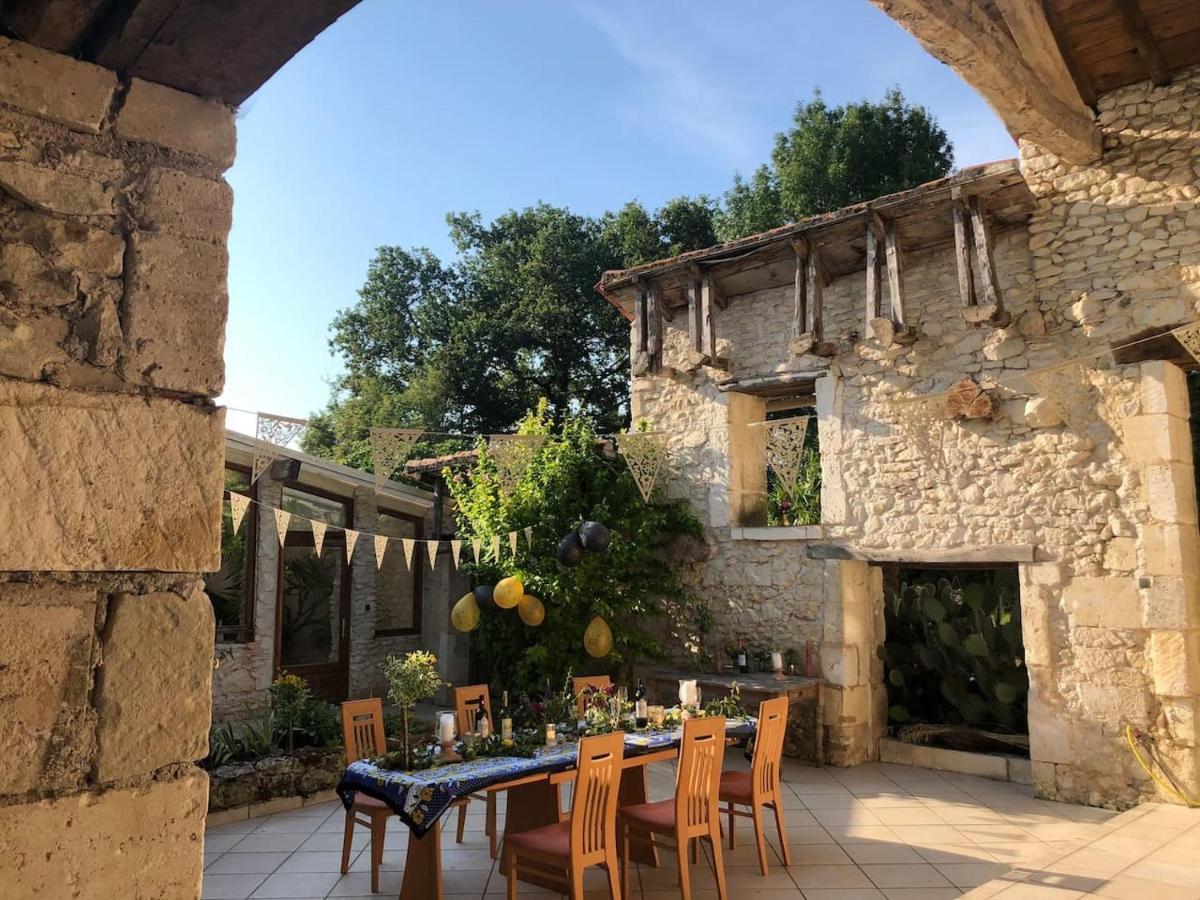 Country Villa For 19 Pool Cinema Football Pitch Verteillac Экстерьер фото