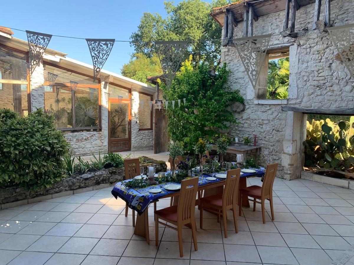 Country Villa For 19 Pool Cinema Football Pitch Verteillac Экстерьер фото